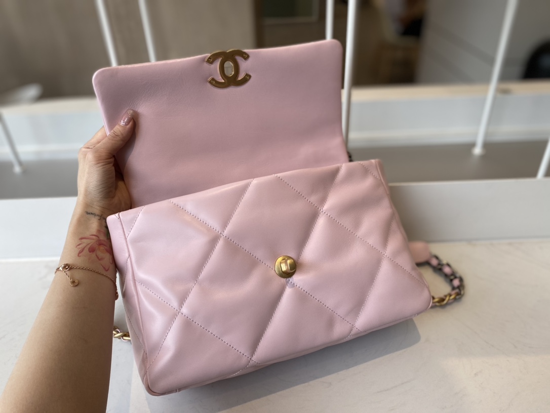 2021 Classic Chanel 19 Flap Bag 30cm Goatskin in Pink Price Online Replica