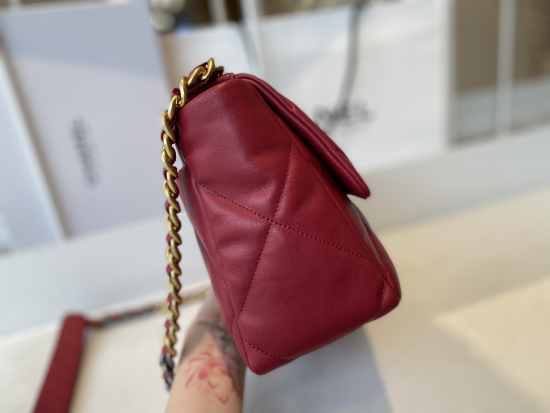 2021 Classic Chanel 19 Flap Bag 30cm Goatskin in Red Price Online Replica