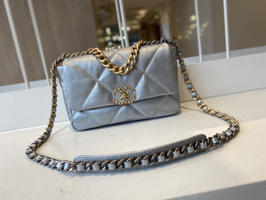 2021 Top Sale Chanel 19 Flap Bag 26cm Goatskin in Sliver Replica