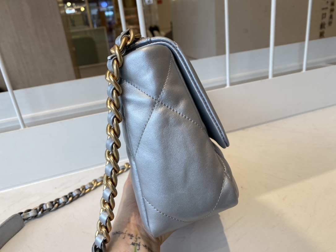 2021 Top Sale Chanel 19 Flap Bag 26cm Goatskin in Sliver Replica