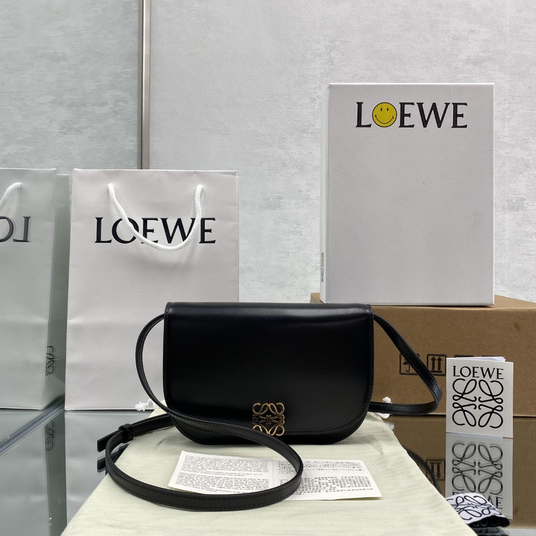 2021 Womens Replica Loewe Goya Bag in Silk Calfskin Compact Structured Box Bag Small Size Black