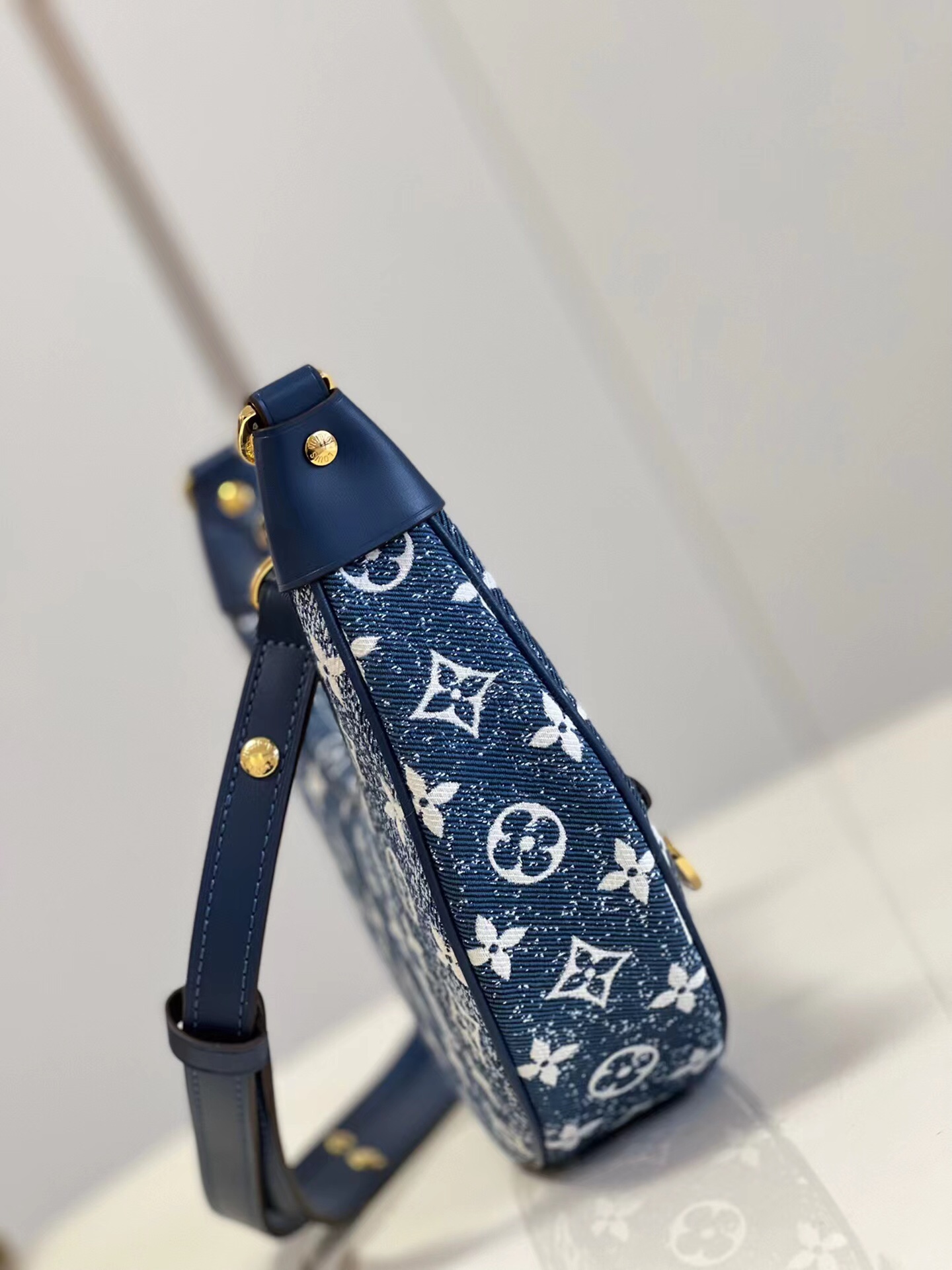 2022 Louis Vuitton Loop Shoulder Bag Denim Jacquard Textile Navy Blue M81166