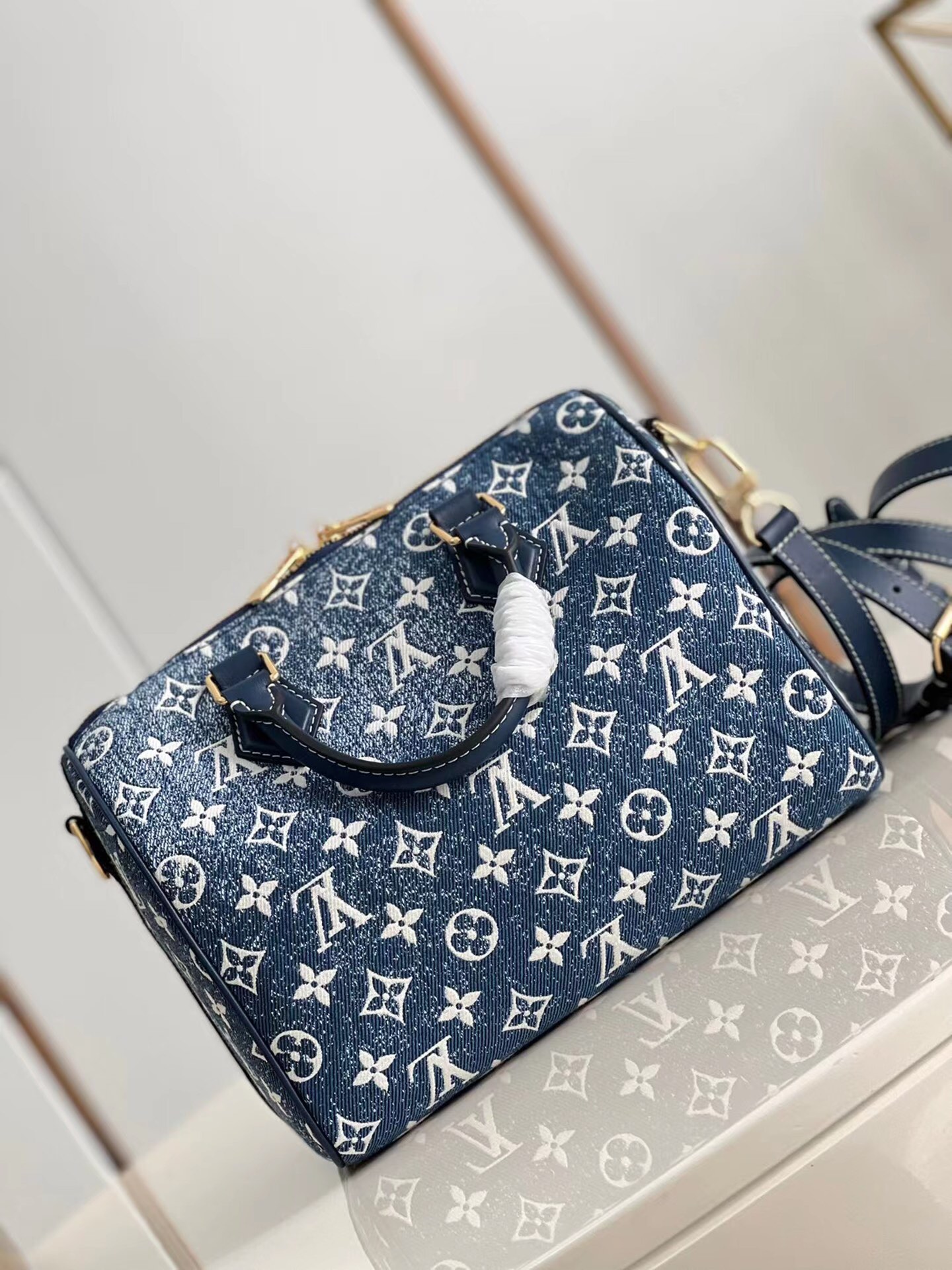 2022 Louis Vuitton Speedy Bandouliere 25 Denim Jacquard Textile Navy Blue M59609