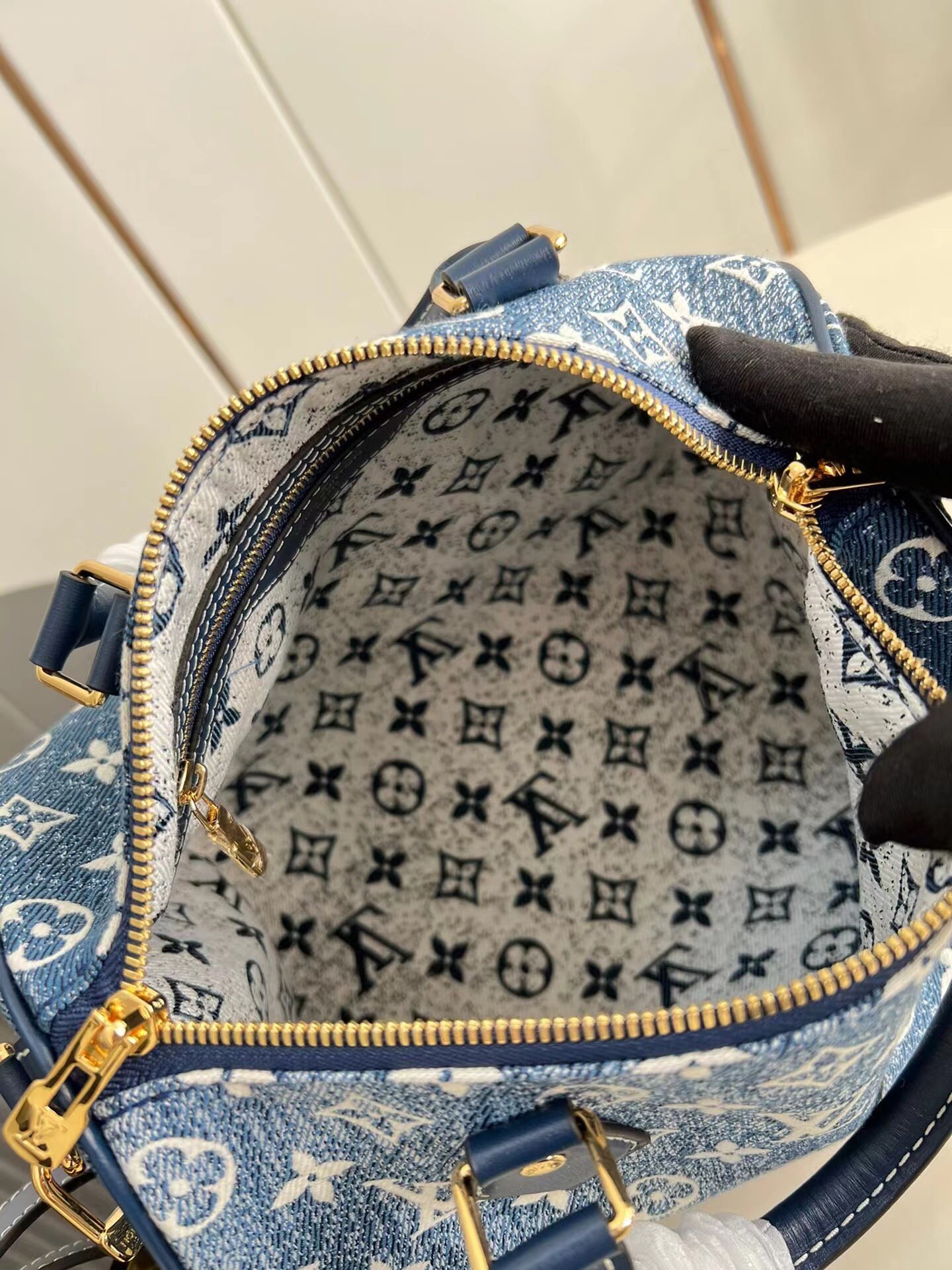 2022 Louis Vuitton Speedy Bandouliere 25 Denim Jacquard Textile Navy Blue M59609