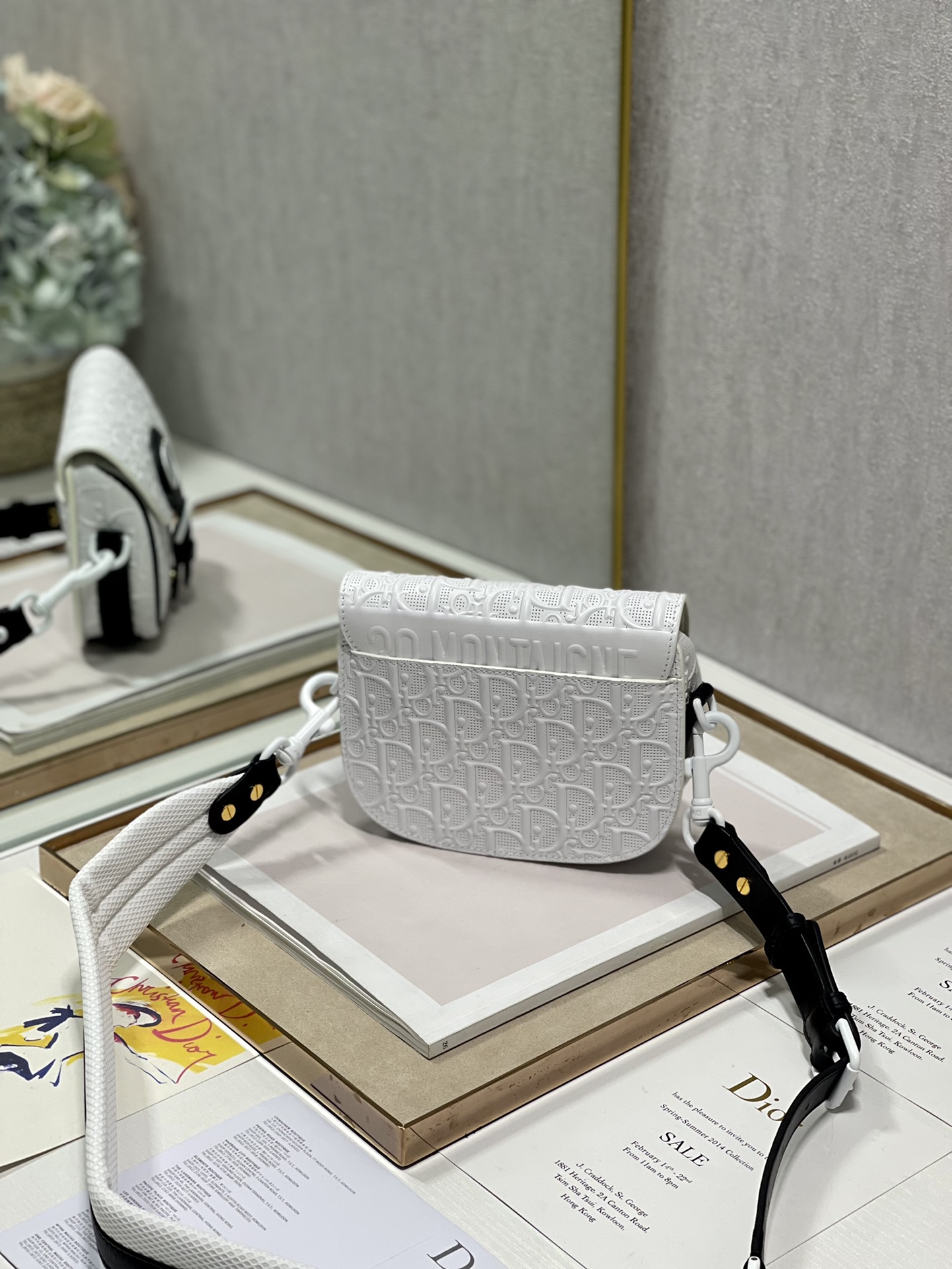 2022 New Dior Small 19cm Bobby Bag White Calfskin