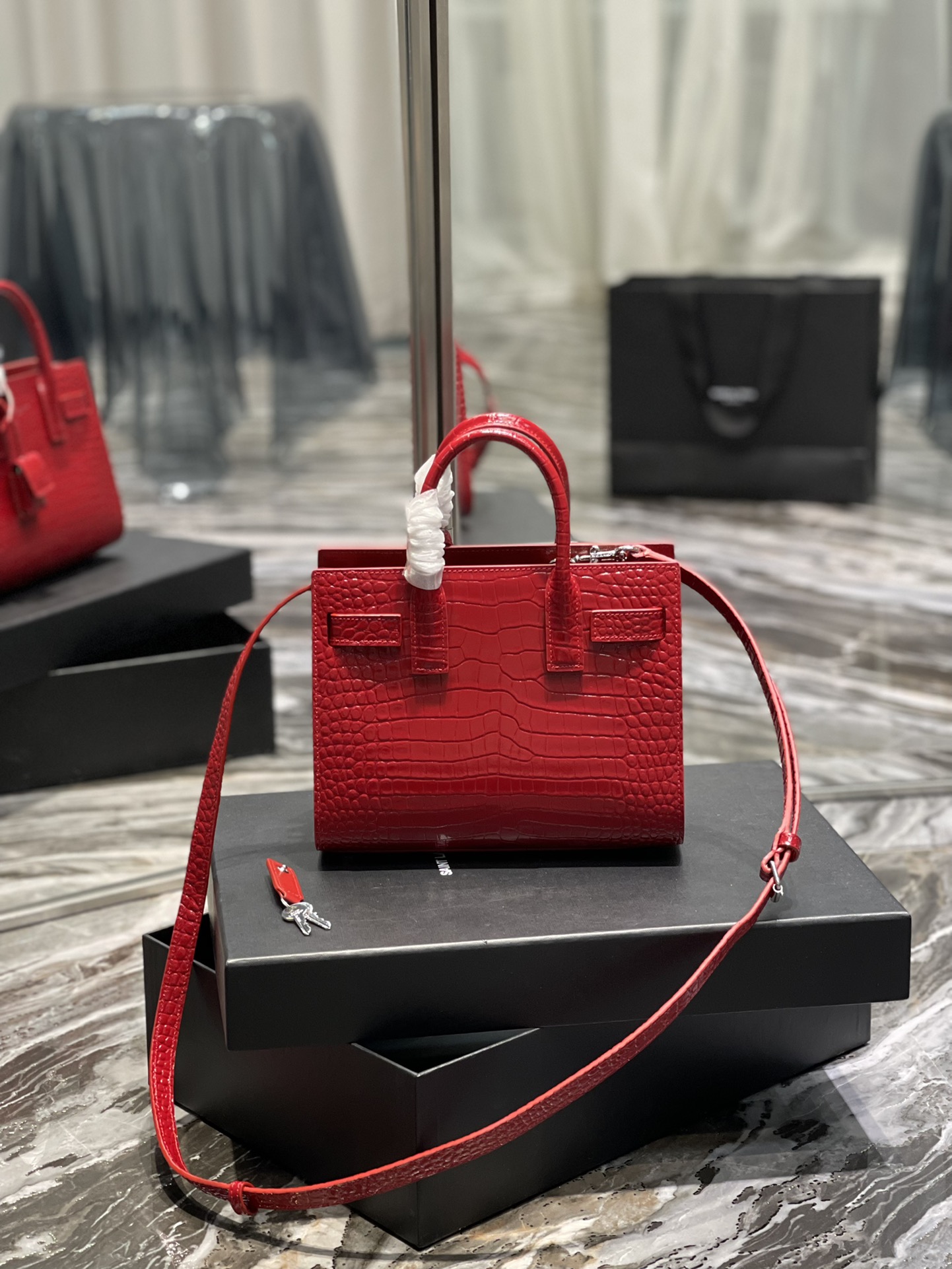 2022 New Saint Laurent 22cm Classics Sac de jour Nano in Embossed Crocodile Shiny Leather Red Price Online Replica 