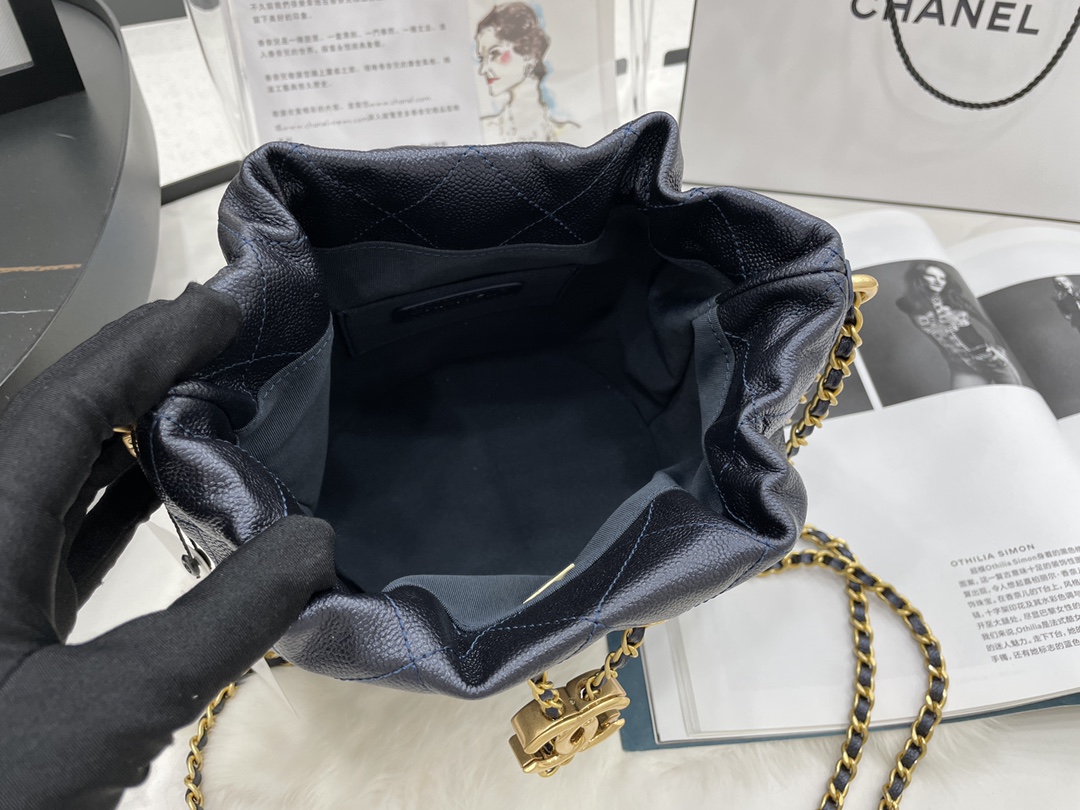 2022 New Style Chanel Bucket Bag Caviar Imitation Pearls and Gold-Tone Metal Black AS2859 Copy