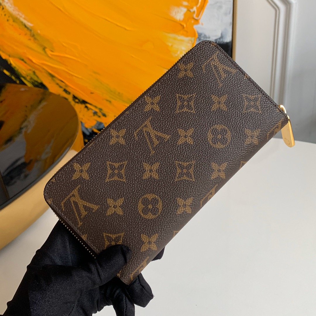 AAA Louis Vuitton M41895 Zippy Wallet Monogram