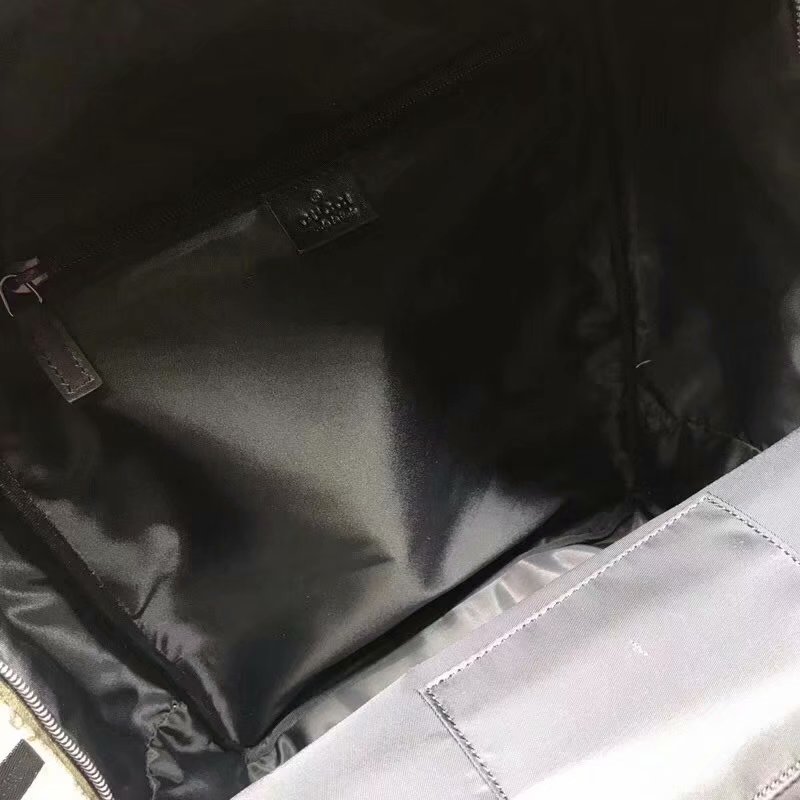 AAA Replica Gucci 495558 GG Supreme Men Backpack