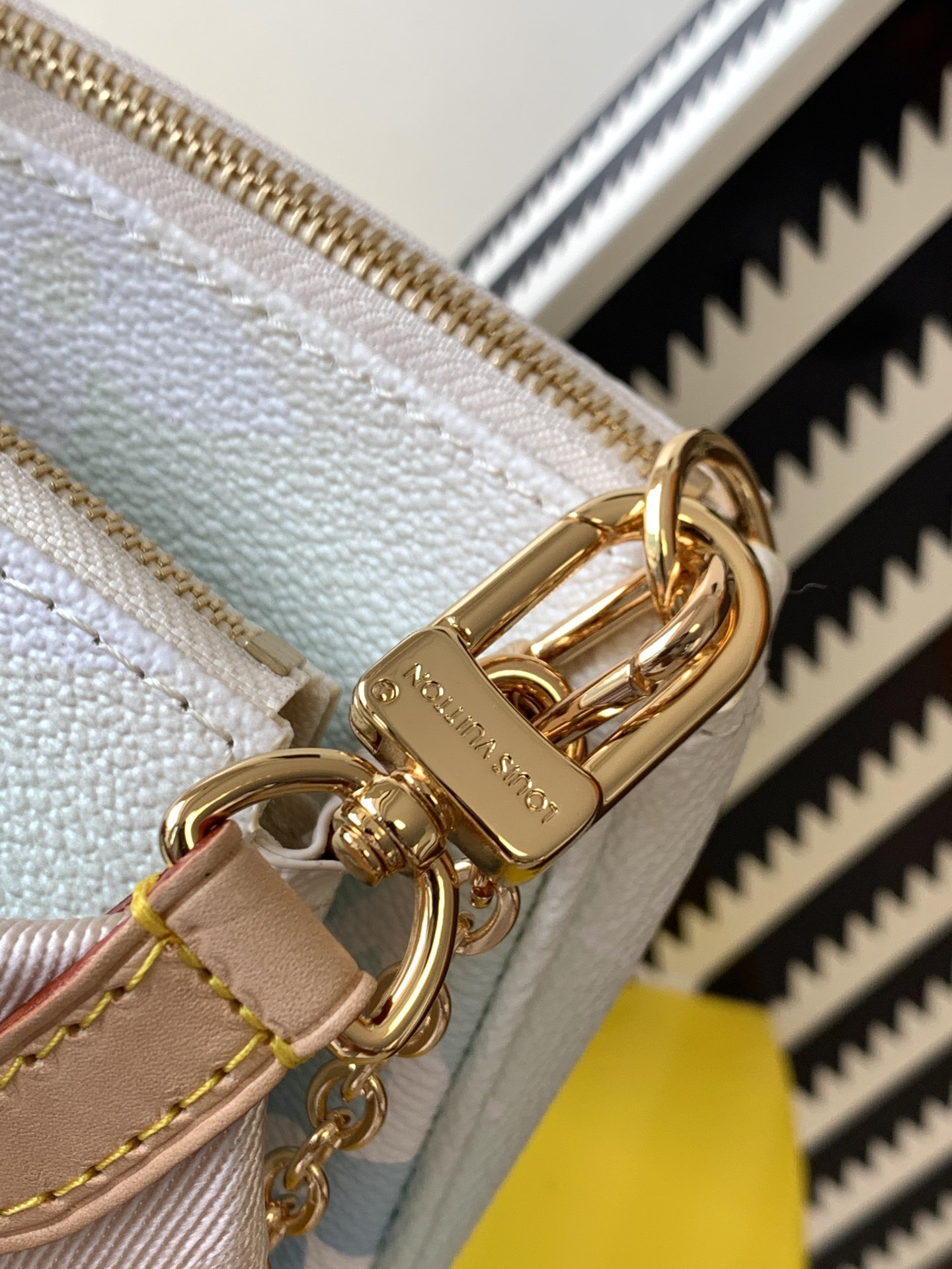 AAA Replica Louis Vuitton M57633 Multi Pochette Accessoires Pastel-Colored Monogram Giant Canva Blue