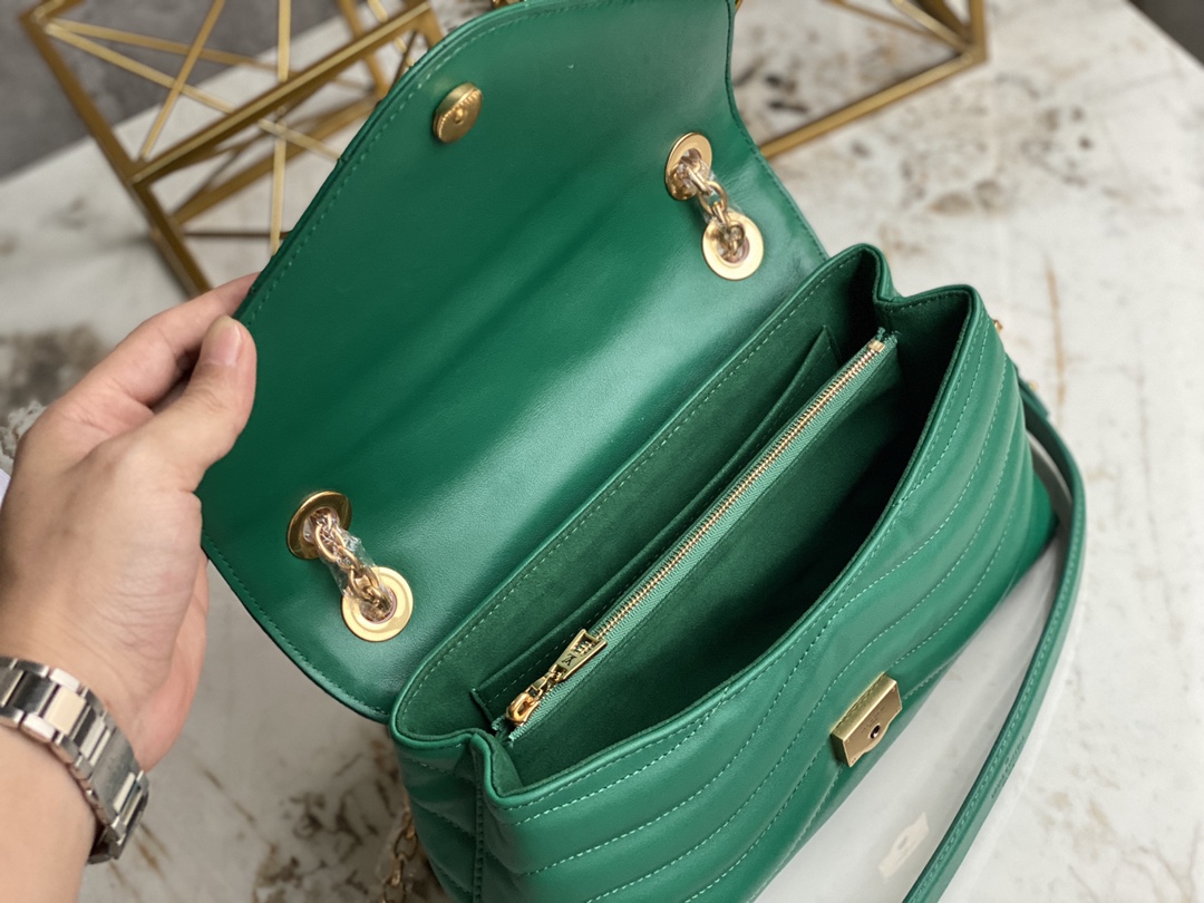 AAA Replica Louis Vuitton M58664 LV New Wave Chain Bag Smooth Cowhide Leather Emerald Green