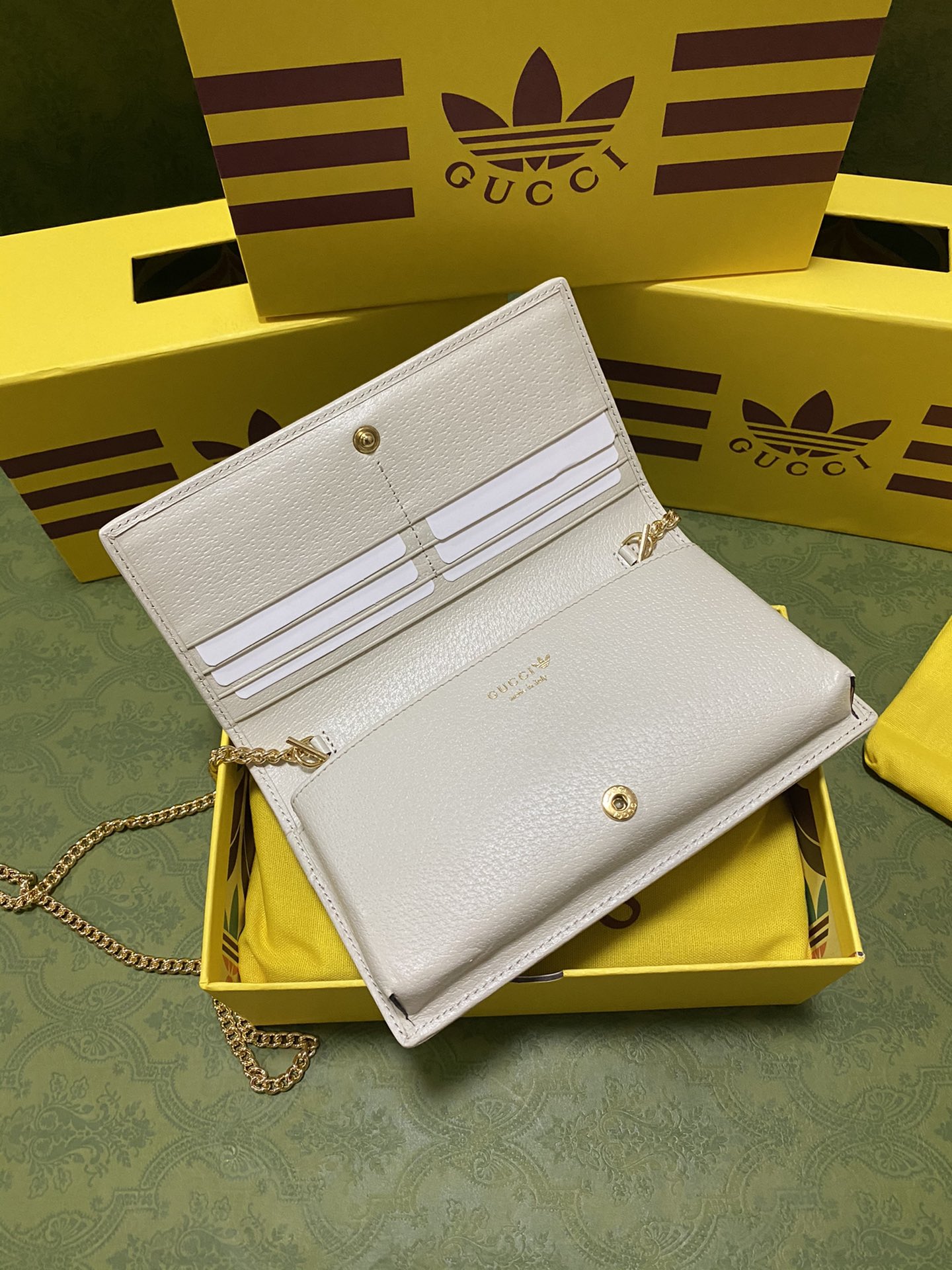 Adidas x Gucci wallet with Chain Black 621892