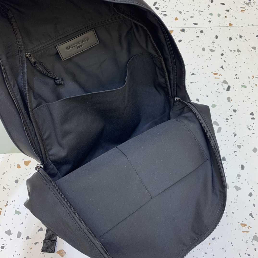 Balenciaga Mens Backpack-002