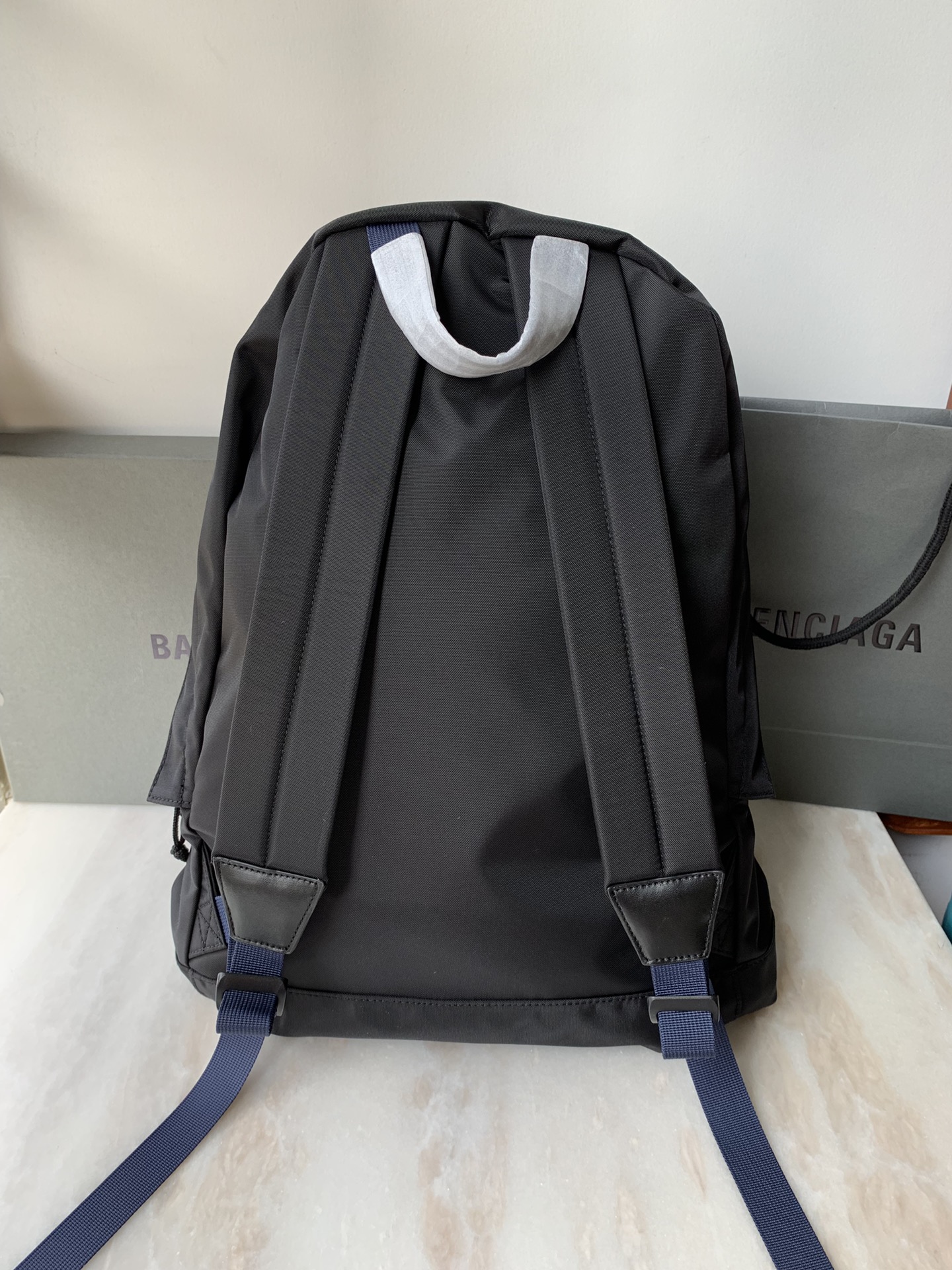 Balenciaga Mens Backpack-006