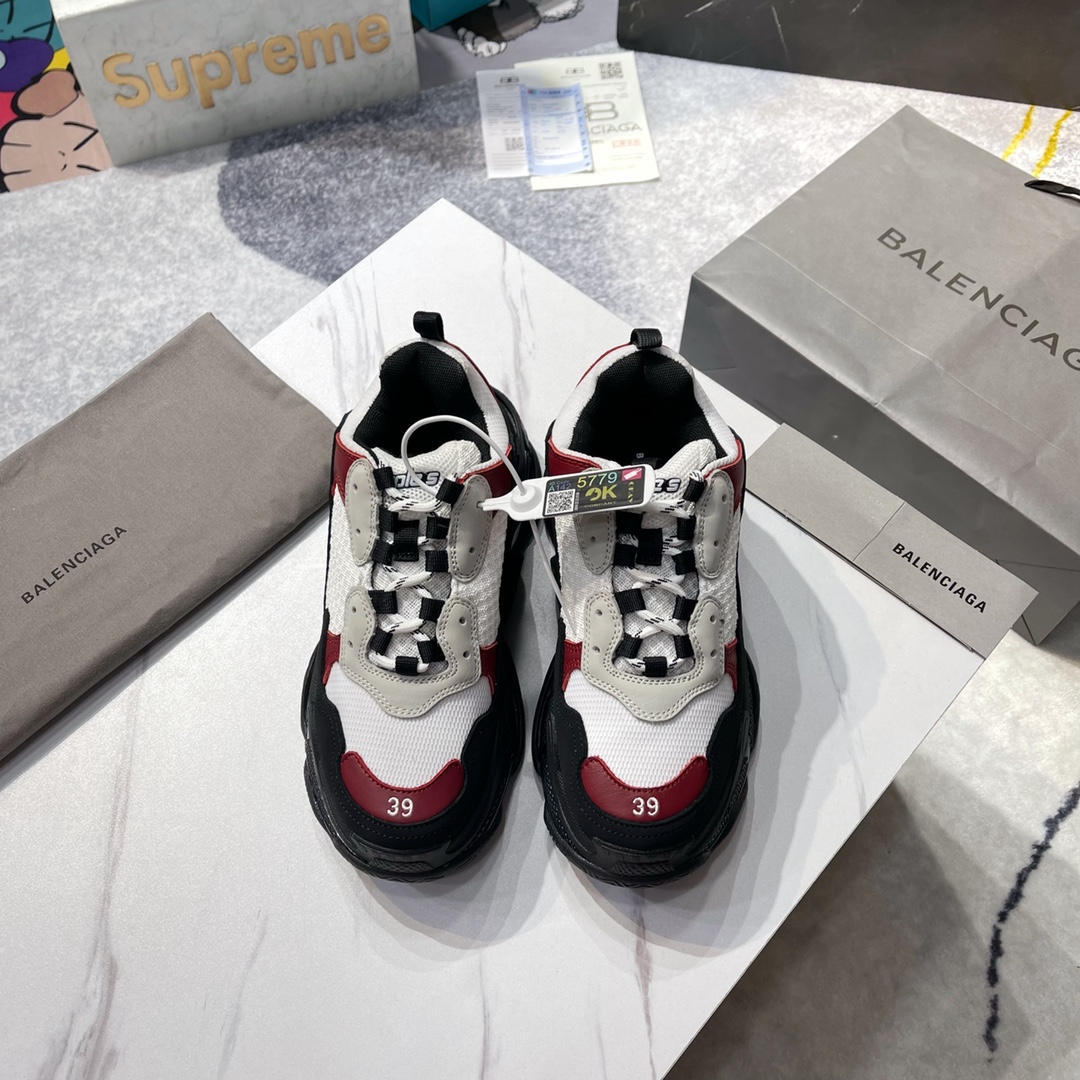 Balenciaga Triple S Trainers-0018 35-45