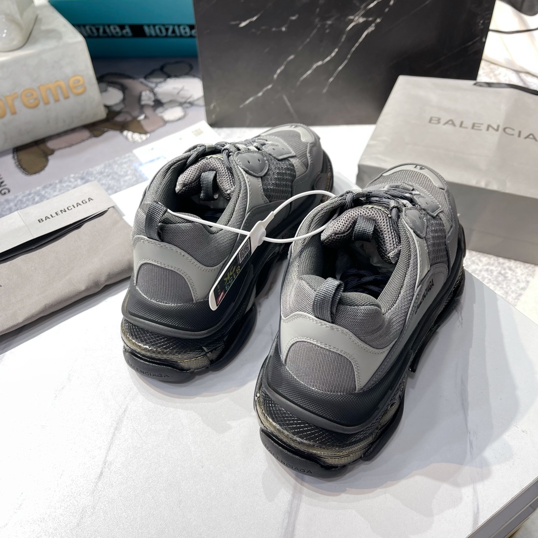 Balenciaga Triple S Trainers-0022 35-45