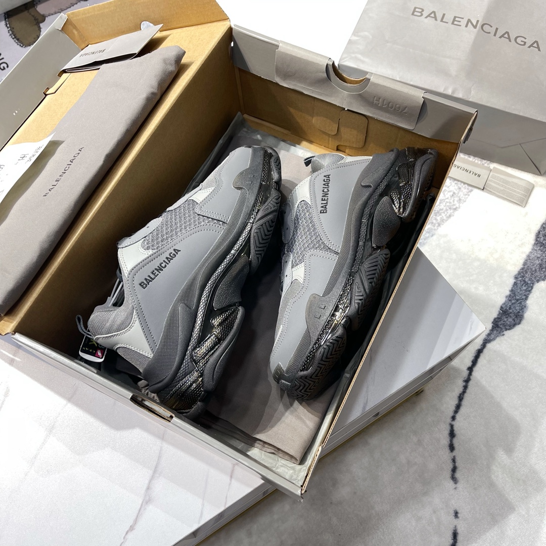 Balenciaga Triple S Trainers-0022 35-45