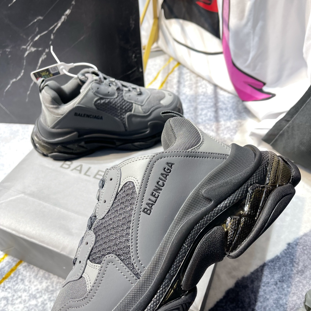 Balenciaga Triple S Trainers-0022 35-45