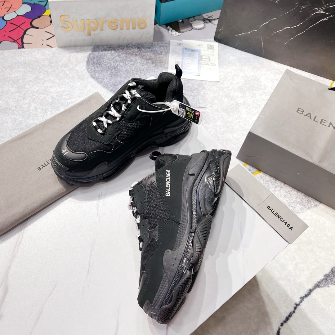 Balenciaga Triple S Trainers-0027 35-45