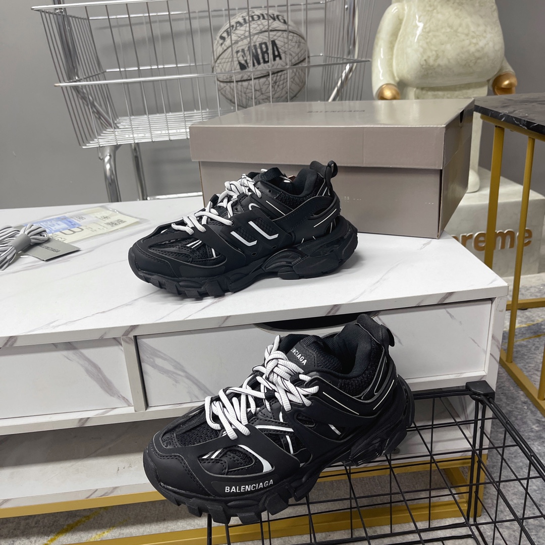 Balenciaga Triple S Trainers-0036 35-45