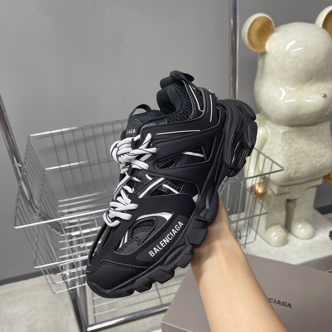 Balenciaga Triple S Trainers-0036 35-45