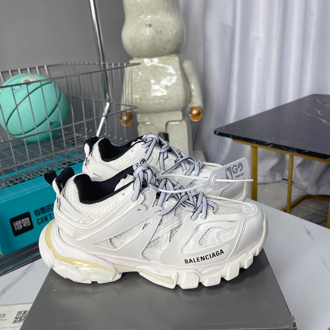Balenciaga Triple S Trainers-0044 35-45