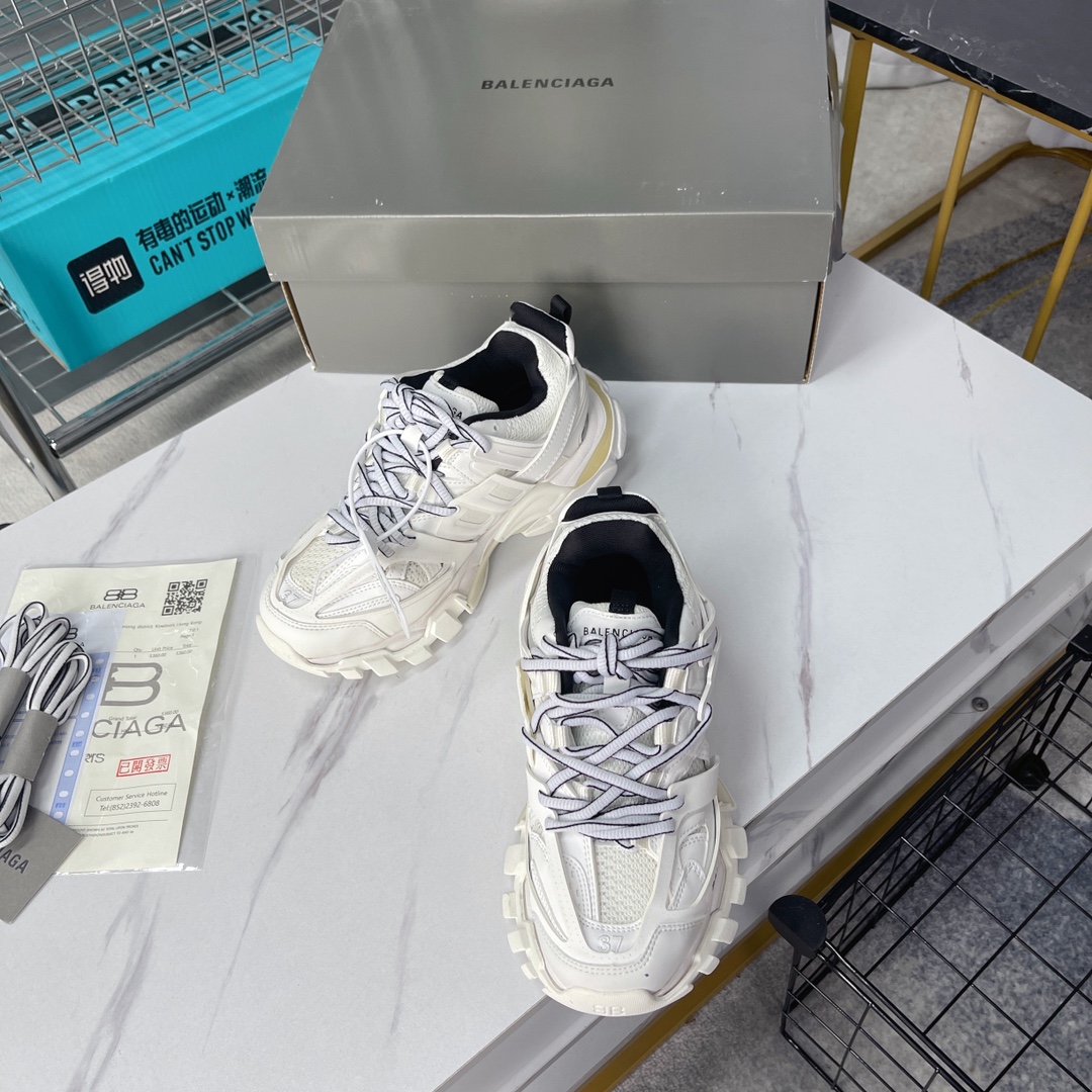 Balenciaga Triple S Trainers-0044 35-45