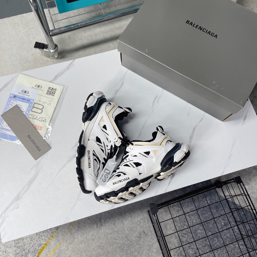 Balenciaga Triple S Trainers-0045 35-45