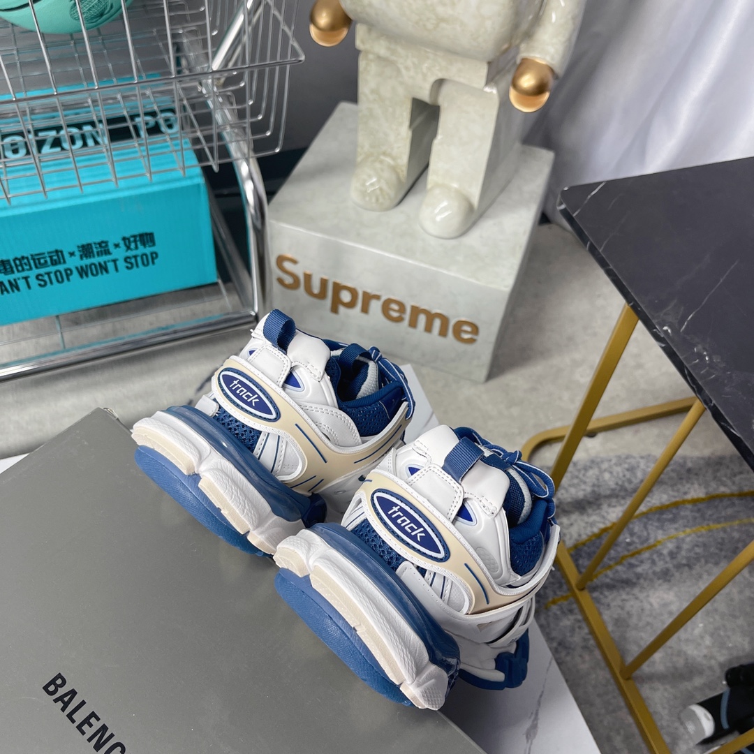 Balenciaga Triple S Trainers-0047 35-45