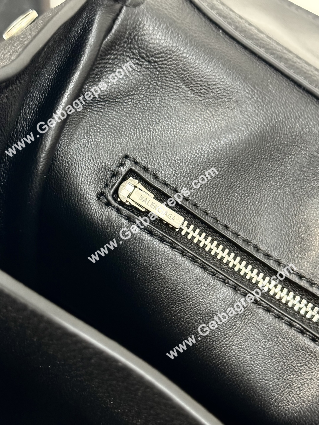 Balenciaga Women-s Rodeo Handbag Medium in Black