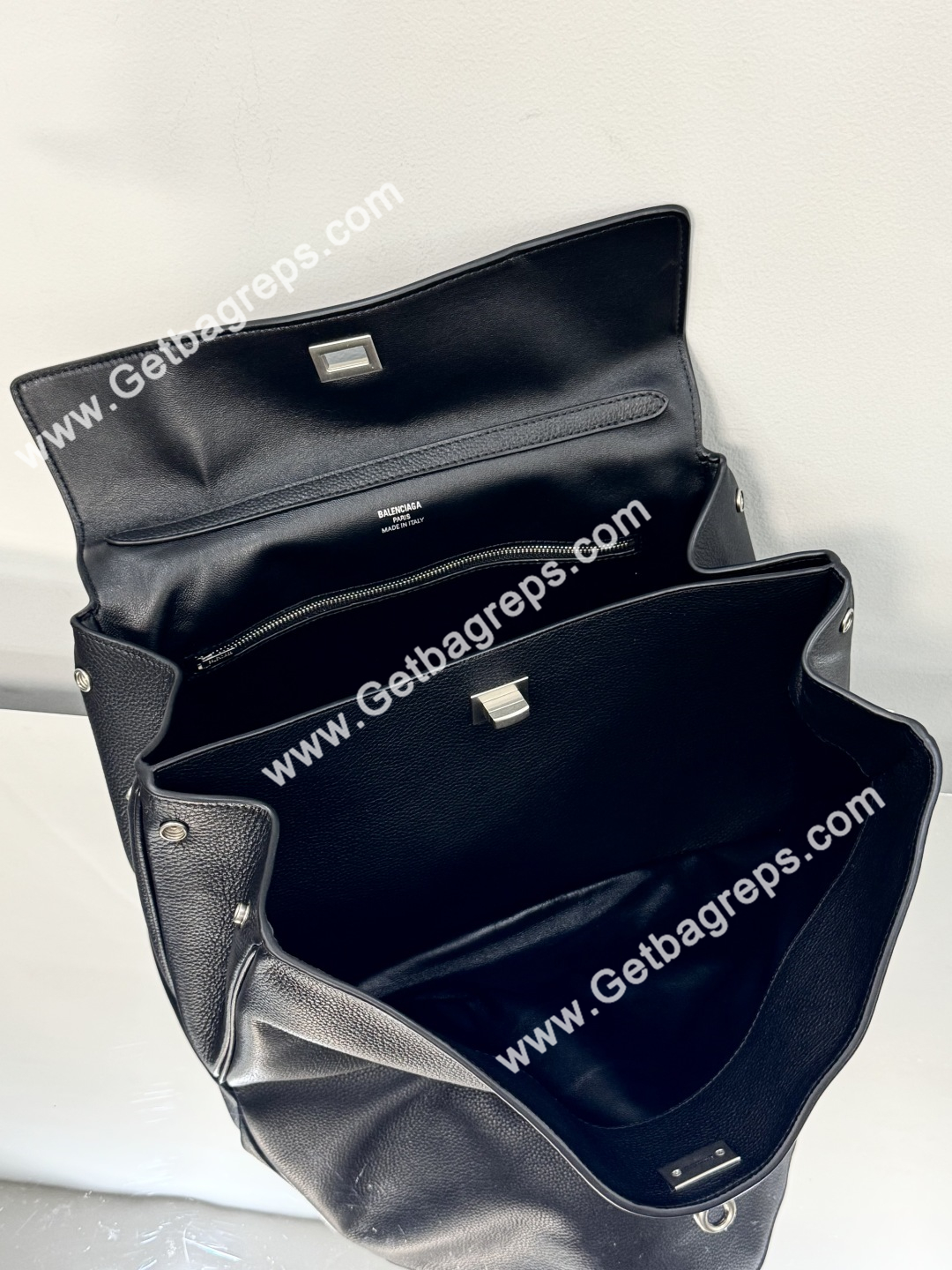 Balenciaga Women-s Rodeo Handbag Medium in Black