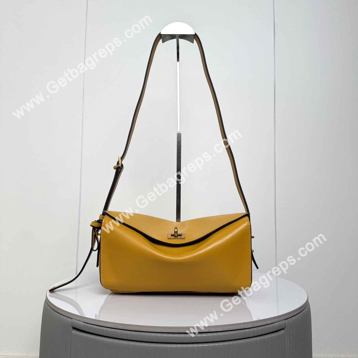 Balenciaga Womens Le 7 Shoulder Bag Medium in Yellow