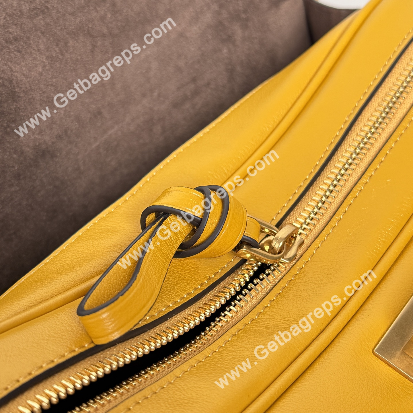 Balenciaga Womens Le 7 Shoulder Bag Medium in Yellow