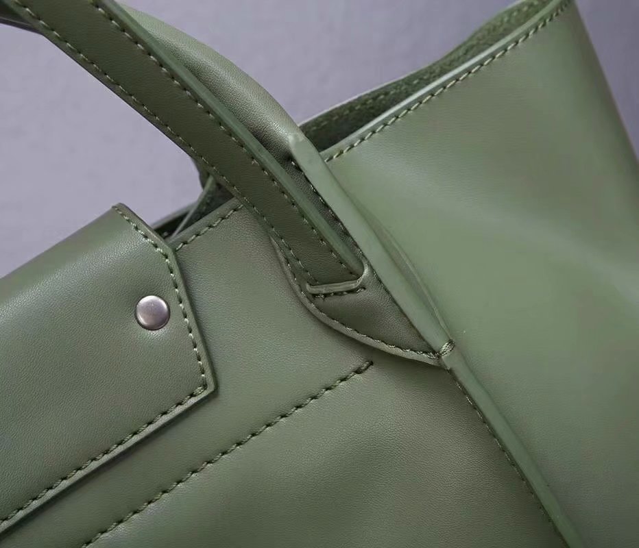 Best Price Celine Small Big Bag With Long Strap In Supple Grained Calfskin Green