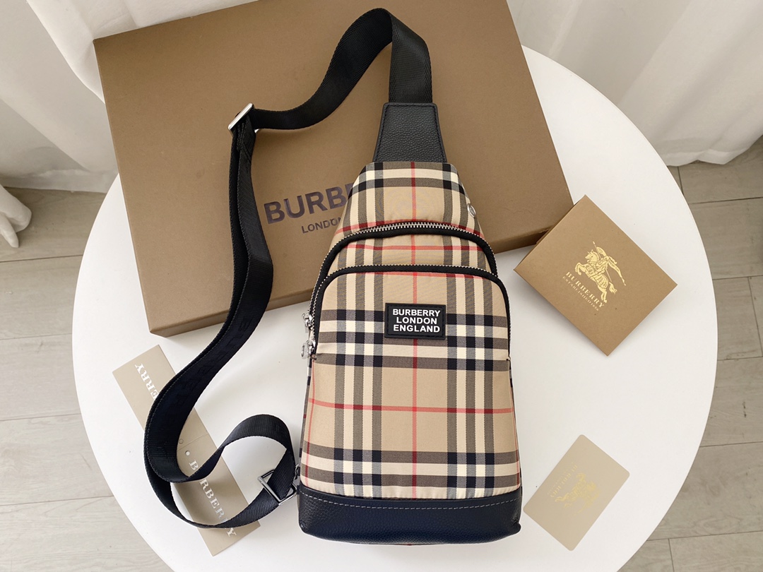 Best Selling Burberry Men Bum Chest Bag Vintage Check Copy 002