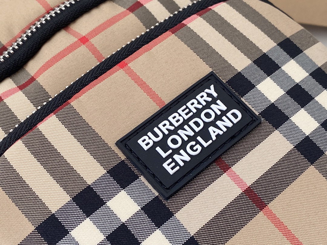 Best Selling Burberry Men Bum Chest Bag Vintage Check Copy 002