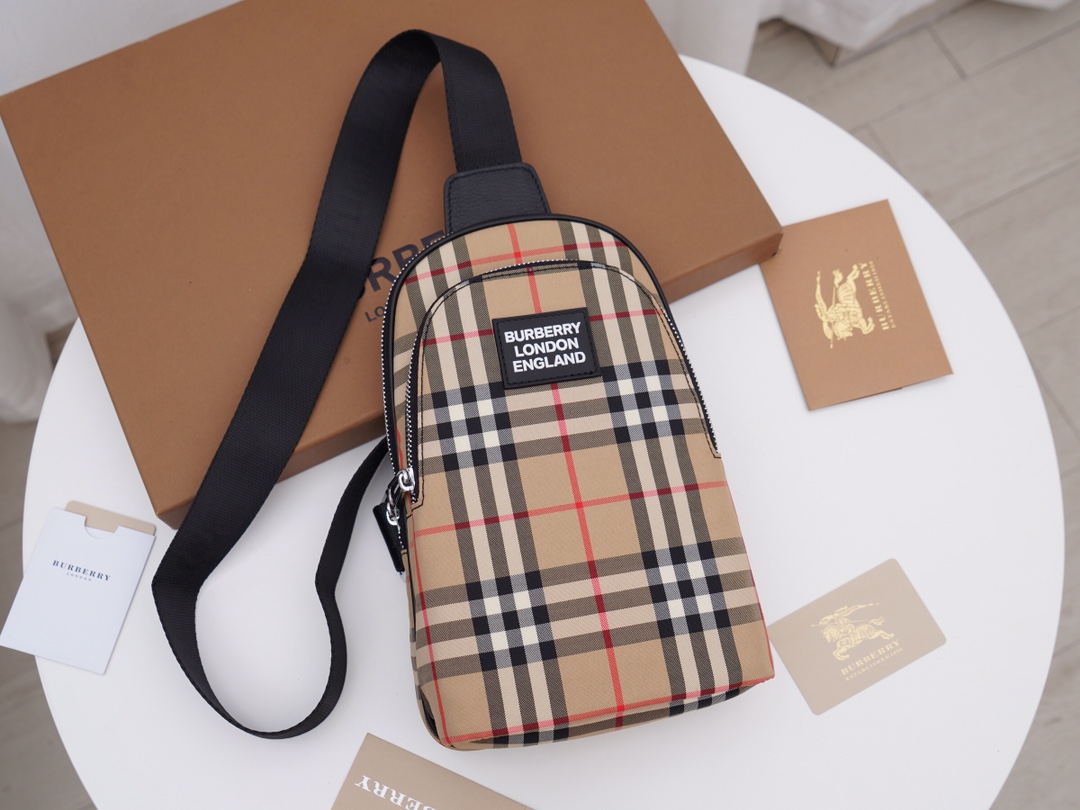 Best Selling Burberry Men Bum Chest Bag Vintage Check Copy 003