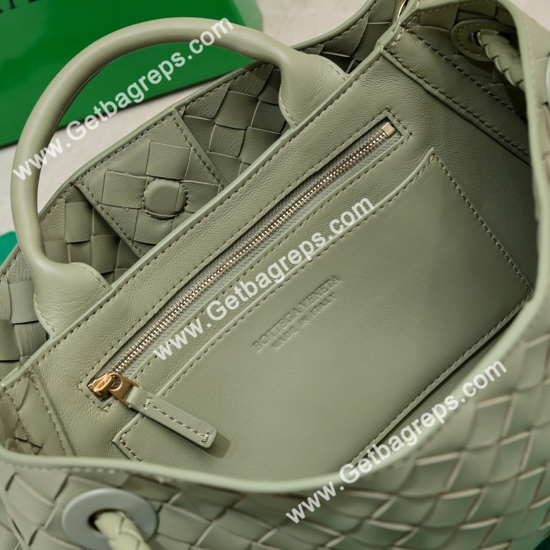 Bottega Veneta 29cm East-West Andiamo Top Handle Bag in Supple Intrecciato Leather Grass green