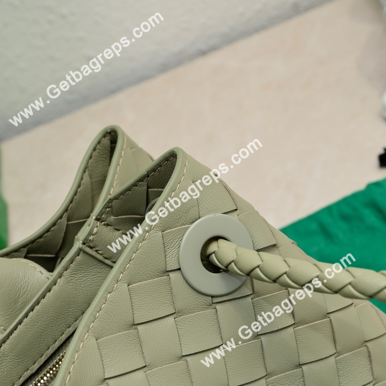 Bottega Veneta 29cm East-West Andiamo Top Handle Bag in Supple Intrecciato Leather Grass green