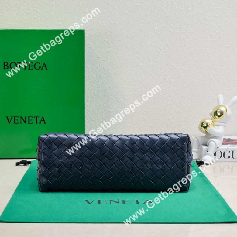 Bottega Veneta 32cm Andiamo Normal Chain Top Handle Bag in Supple Intrecciato Leather Dark Blue