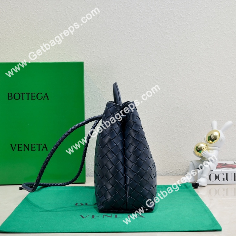Bottega Veneta 32cm Andiamo Normal Chain Top Handle Bag in Supple Intrecciato Leather Dark Blue