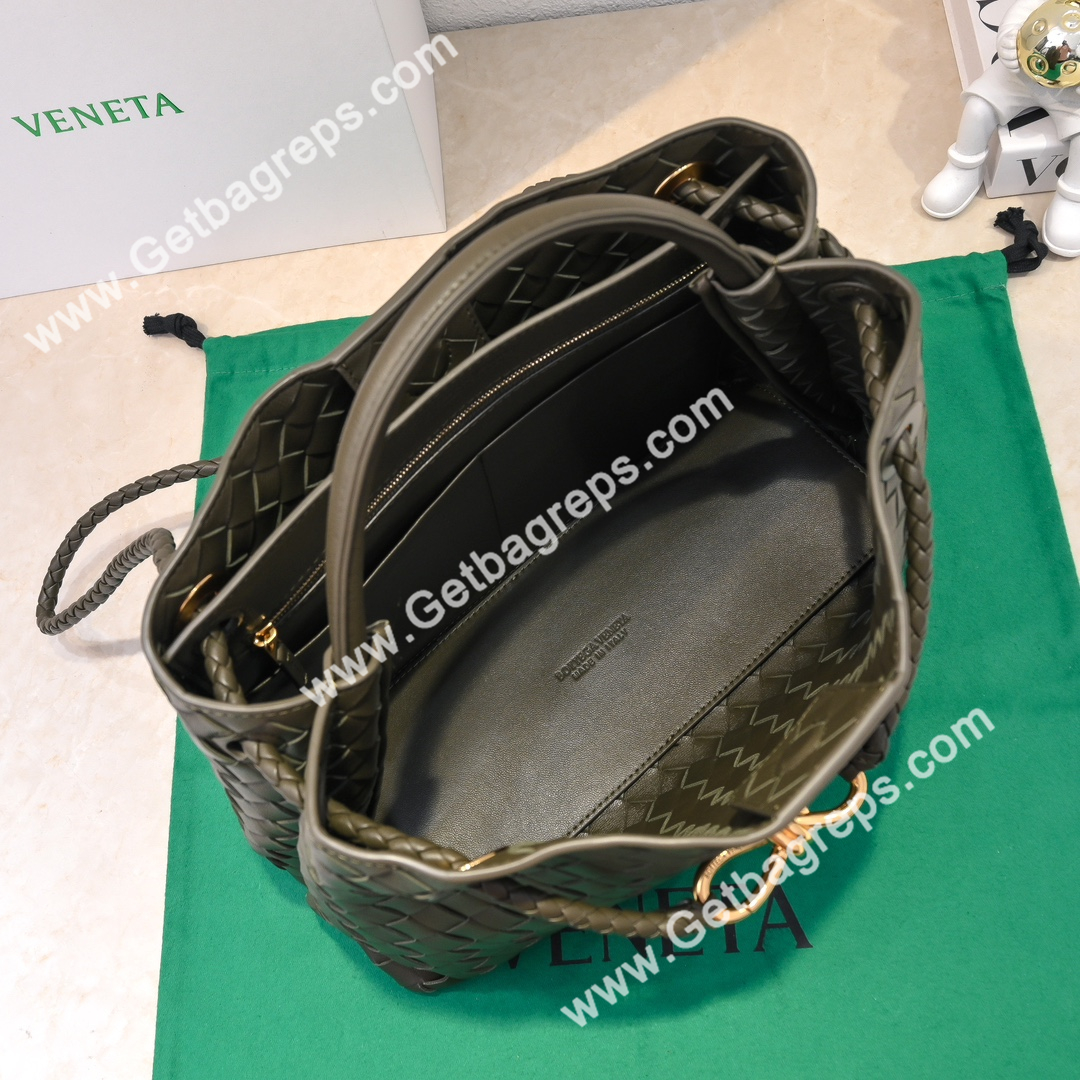Bottega Veneta 32cm Andiamo Normal Chain Top Handle Bag in Supple Intrecciato Leather Dark Green-1