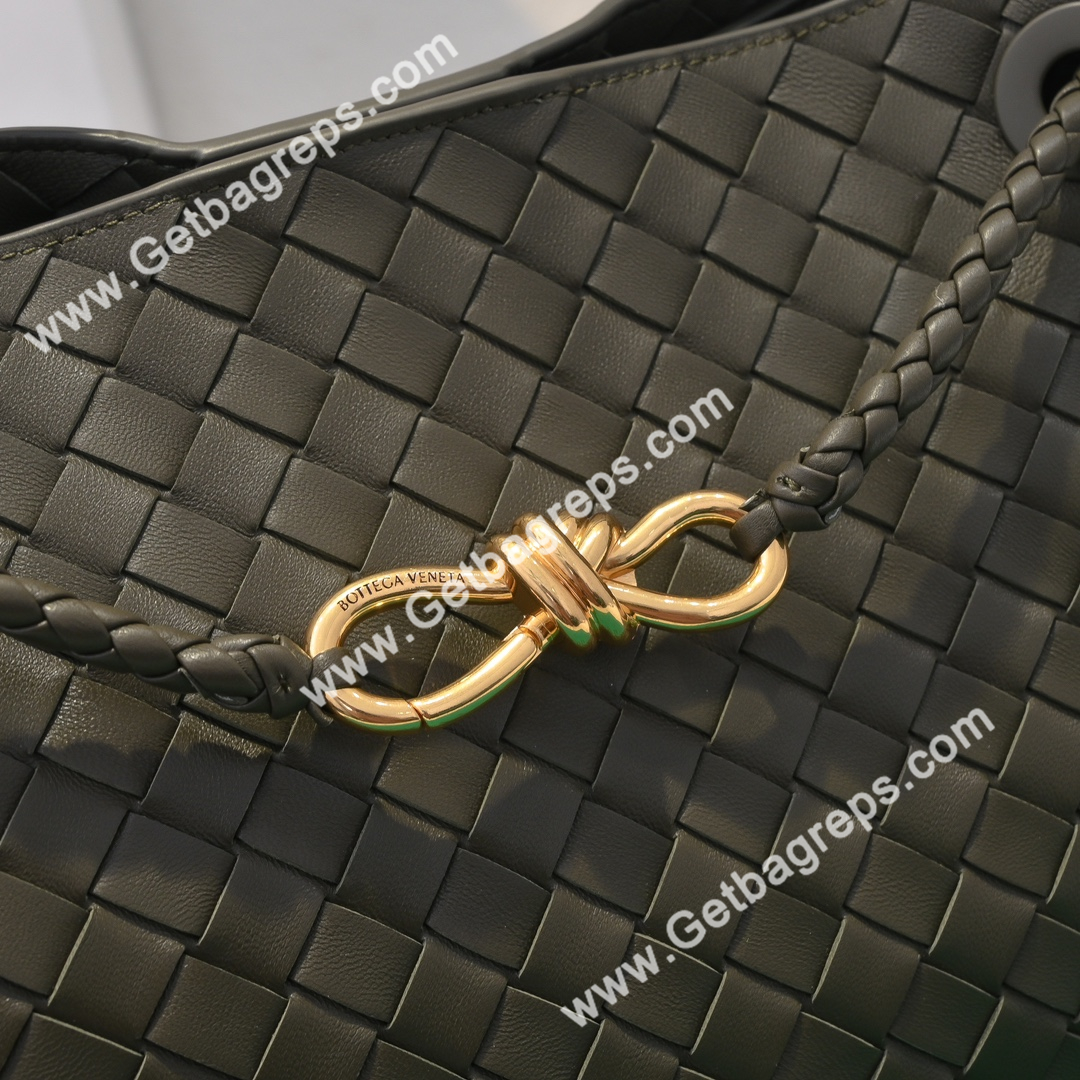 Bottega Veneta 32cm Andiamo Normal Chain Top Handle Bag in Supple Intrecciato Leather Dark Green-1