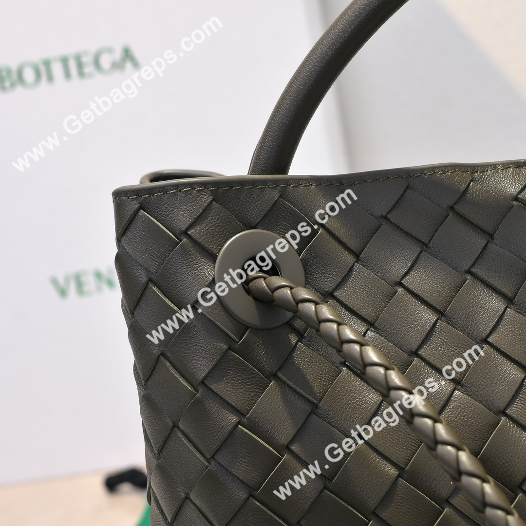 Bottega Veneta 32cm Andiamo Normal Chain Top Handle Bag in Supple Intrecciato Leather Dark Green-1