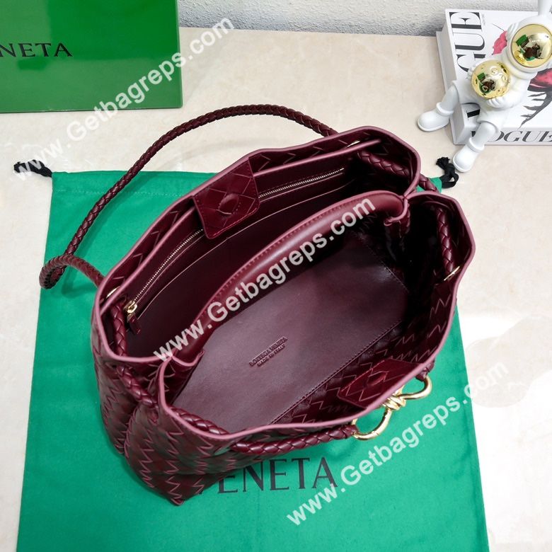 Bottega Veneta 32cm Andiamo Normal Chain Top Handle Bag in Supple Intrecciato Leather Dark Wine
