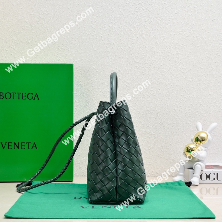 Bottega Veneta 32cm Andiamo Normal Chain Top Handle Bag in Supple Intrecciato Leather Green-1