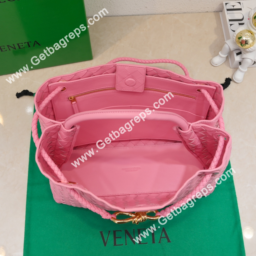 Bottega Veneta 32cm Andiamo Normal Chain Top Handle Bag in Supple Intrecciato Leather Rose