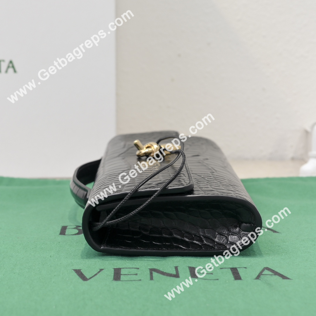 Bottega Veneta Andiamo Clutch Top Handle Clutch in Crocodile Black