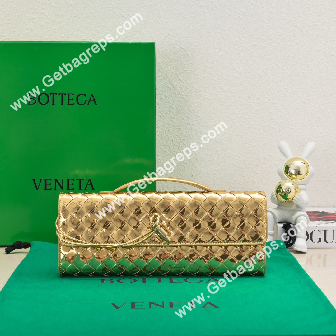 Bottega Veneta Andiamo Clutch Top Handle Clutch in Intrecciato Leather with Foggy Mirror Effect Gold