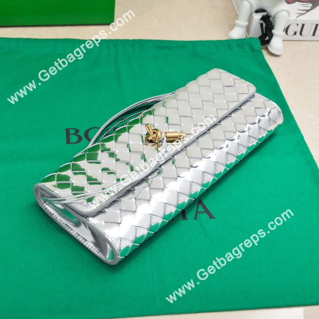 Bottega Veneta Andiamo Clutch Top Handle Clutch in Intrecciato Leather with Foggy Mirror Effect Silver